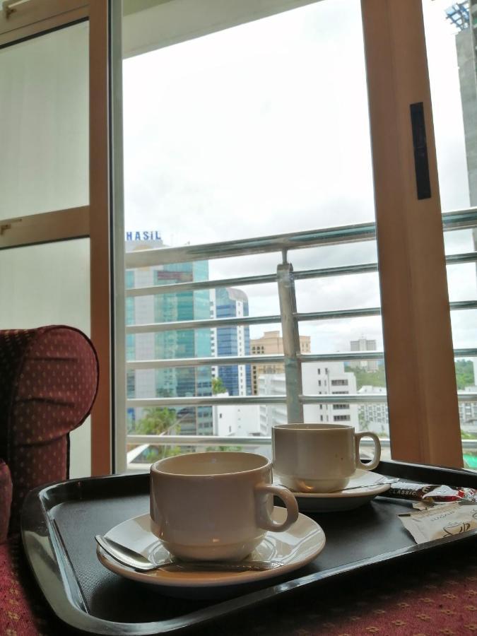 Stayinn Gateway Hotel Apartment Kuching Exterior foto